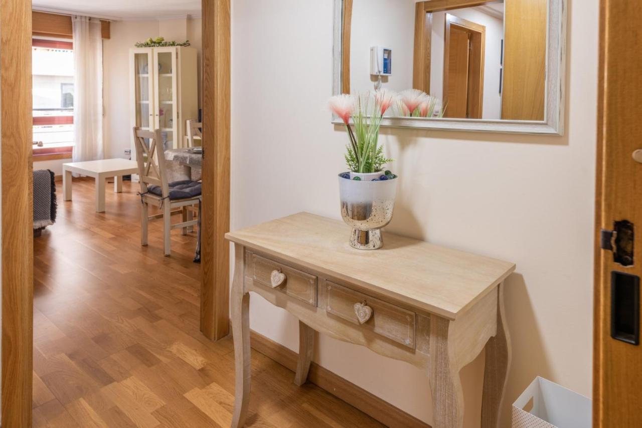 Apartamento Centro Sanxenxo Con Parking Gratis Bagian luar foto